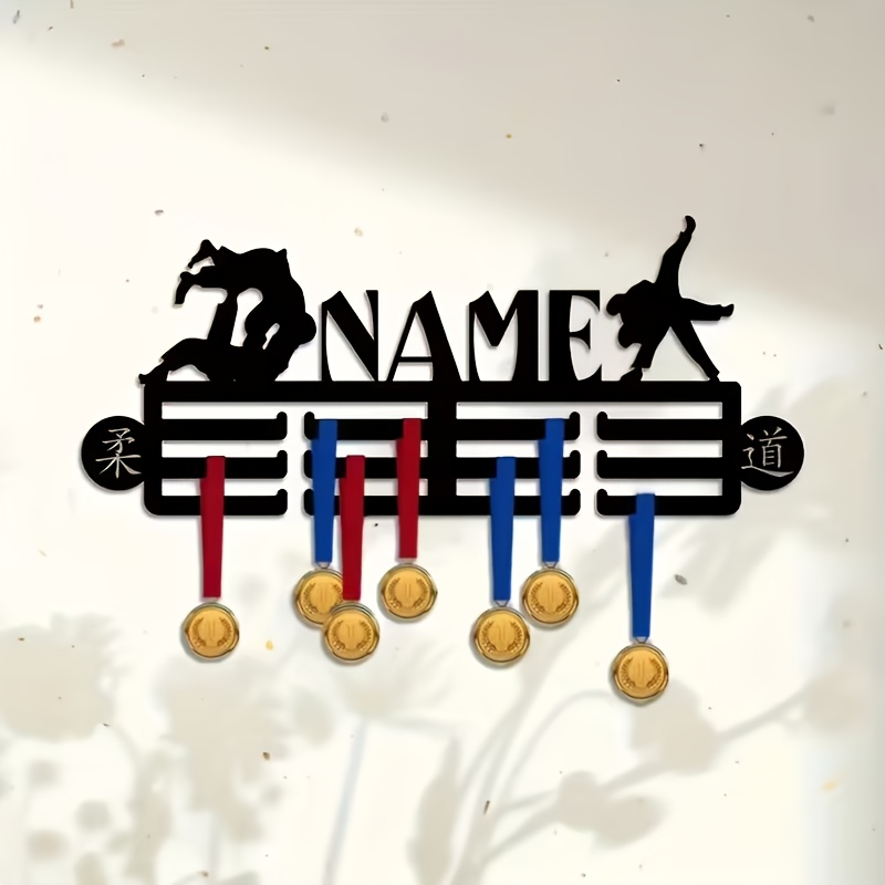 TEMU Pendentif Médailles de Judo Personnalisé - Présentoir à Médailles Personnalisé avec 12 Crochets pour Vitrine de Médailles de Judo, Plaque