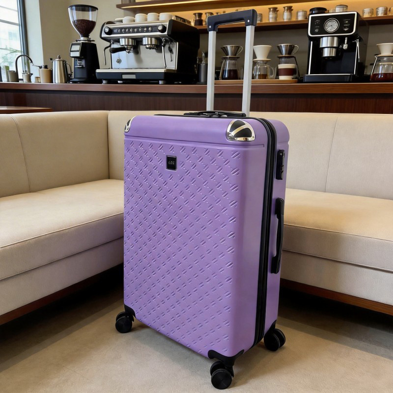 28/32 Inch Extra-Large Capacity Suitcase for Long-Distance Travel