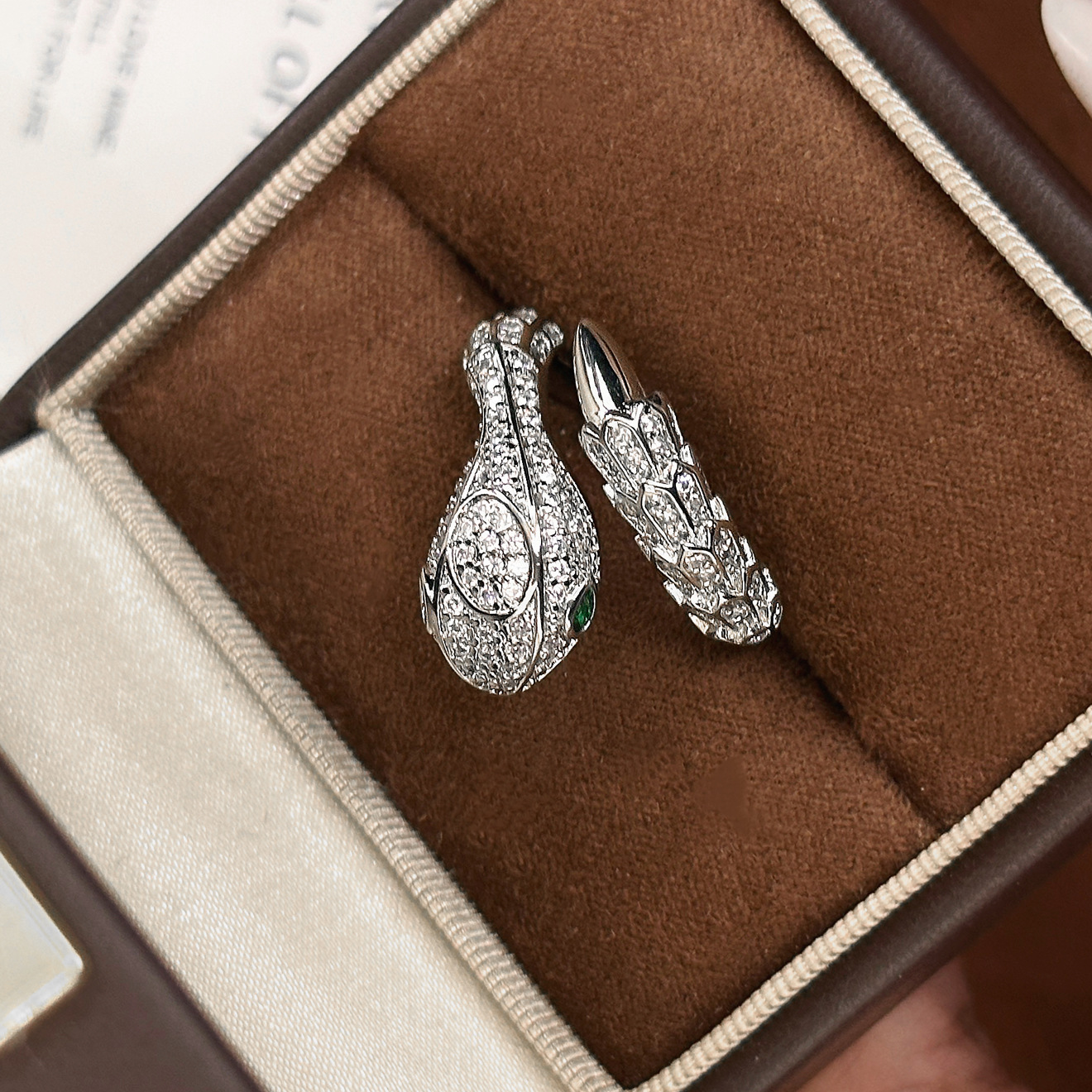 Serpentine Ring with Zirconia, Luxury Fashion Design