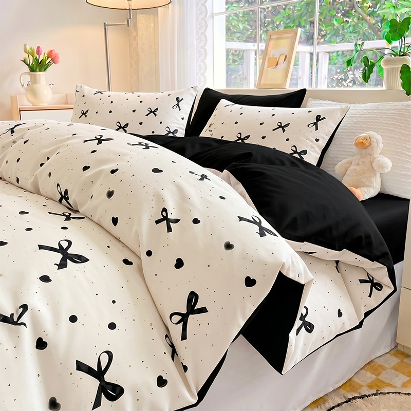 TEMU 2/3pcs Black Bow And Heart Embellished Background Printed Pattern Duvet Cover Set, Set Includes 1 Duvet Cover And 1/2 Pillowcases, No Filling -