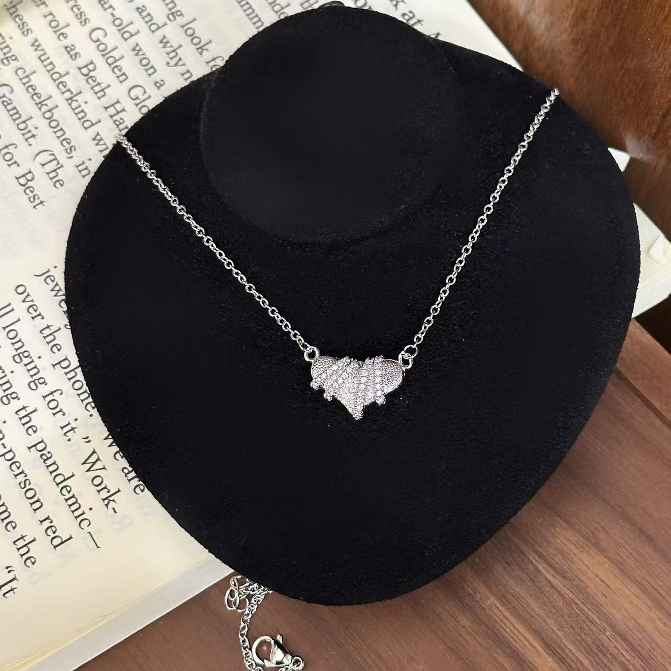 Women's Vintage Brushed Three-Dimensional Love Pendant Necklace