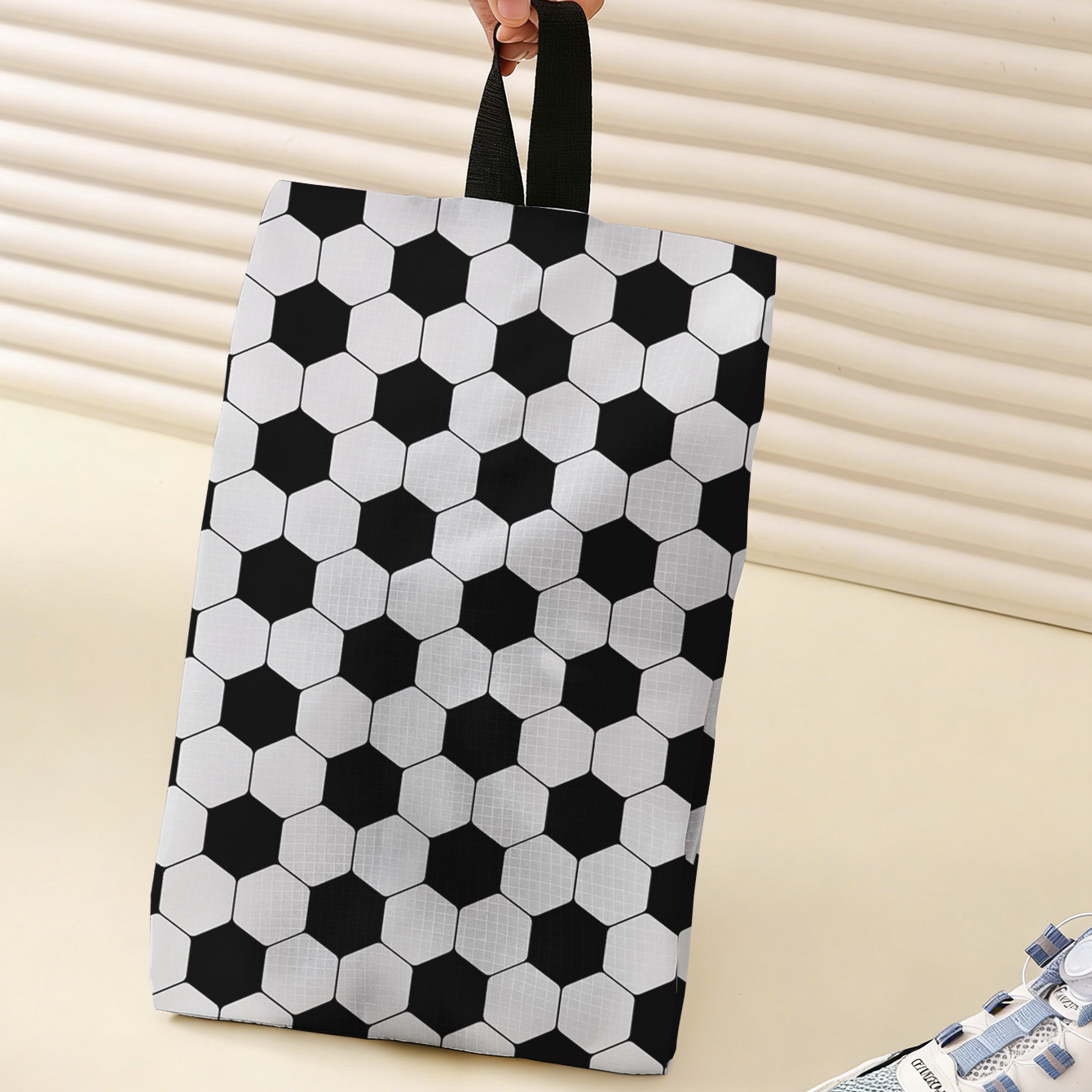 E-shop Fußball Sechseck Muster 2D Druck Schuhaufbewahrungstasche, Tragbare Reiseschuhtasche, Tragbare Größe | Einzelner Trage-/Gepäck-Einsatz Dual
