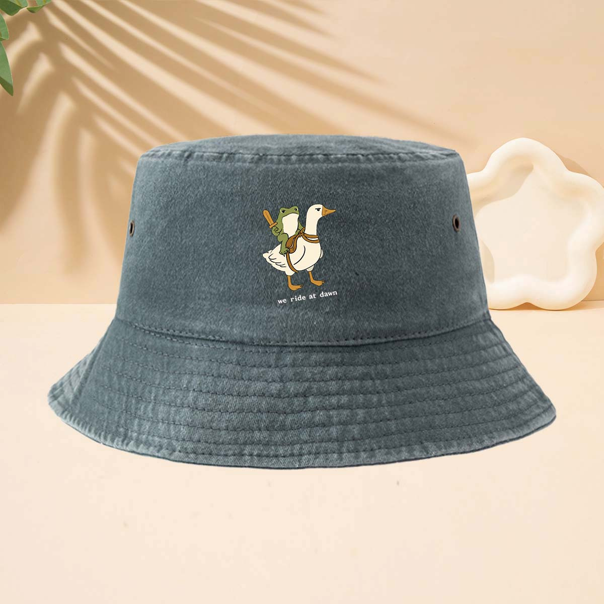 Printed Frog and Goose Pattern High-Quality Bucket Hat