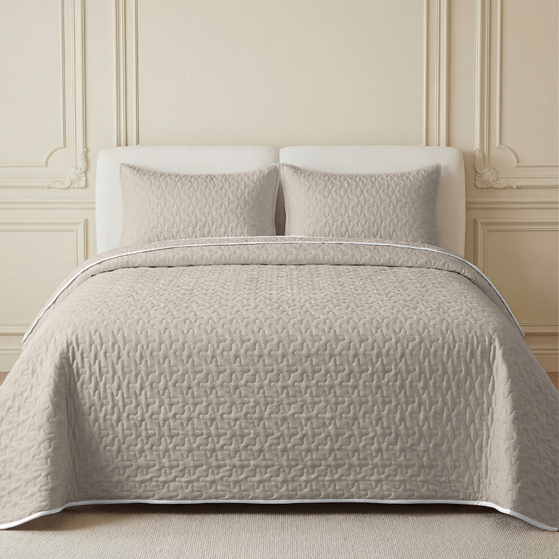 TEMU 3pcs Light Beige Fabric Texture Printed Pattern Quilted Bedding (bed Cover X 1, Pillowcases X 1/2, Pillow Inserts Not Included) Breathable And