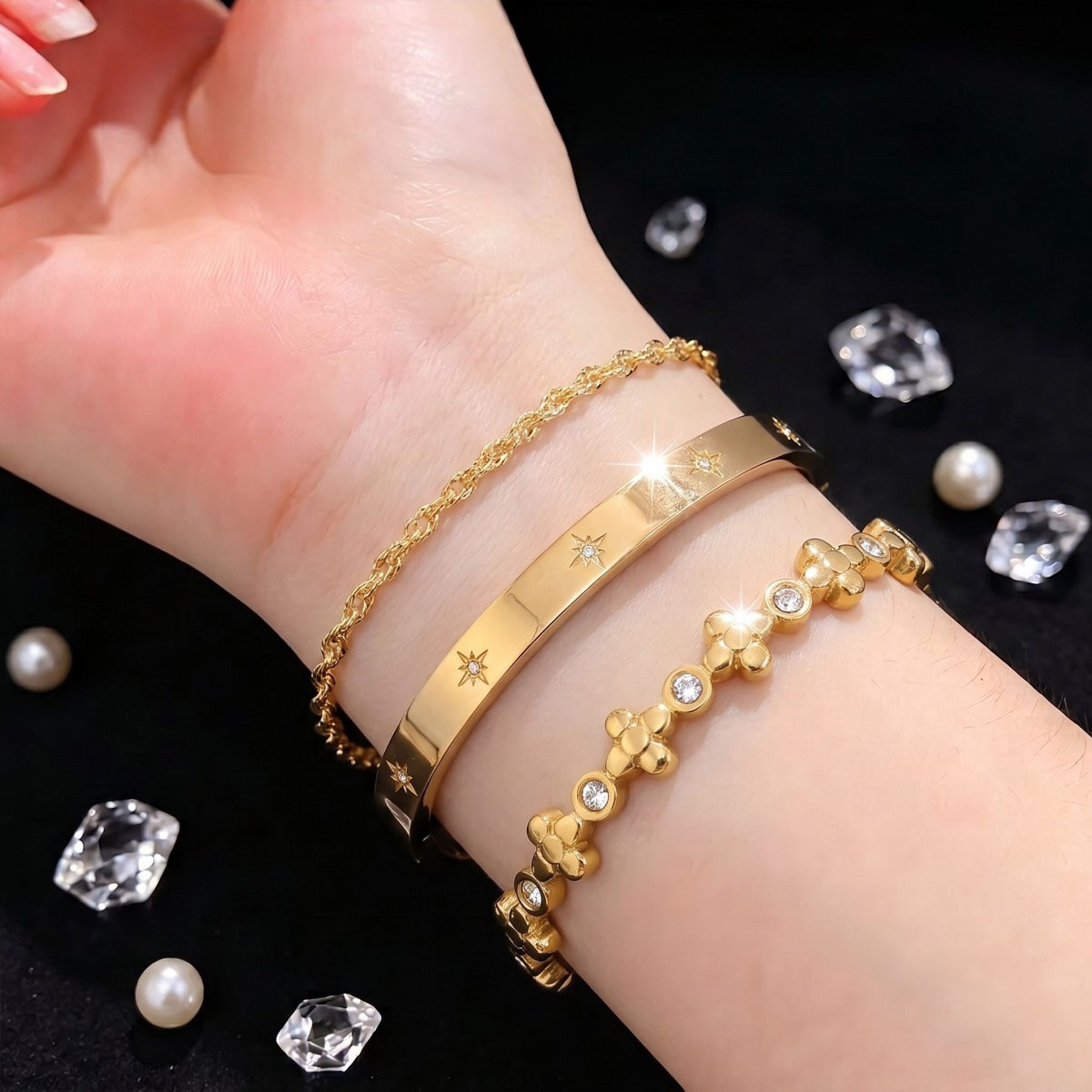 3pc Light Luxury Commuter Stainless Steel Star Light Bangle Set