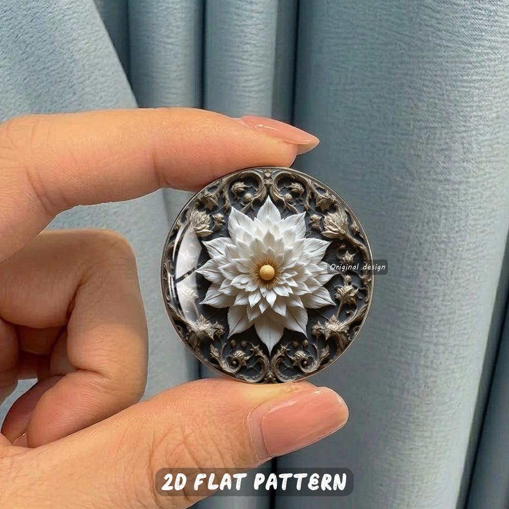 European Retro Relief Style White Lotus Brooch