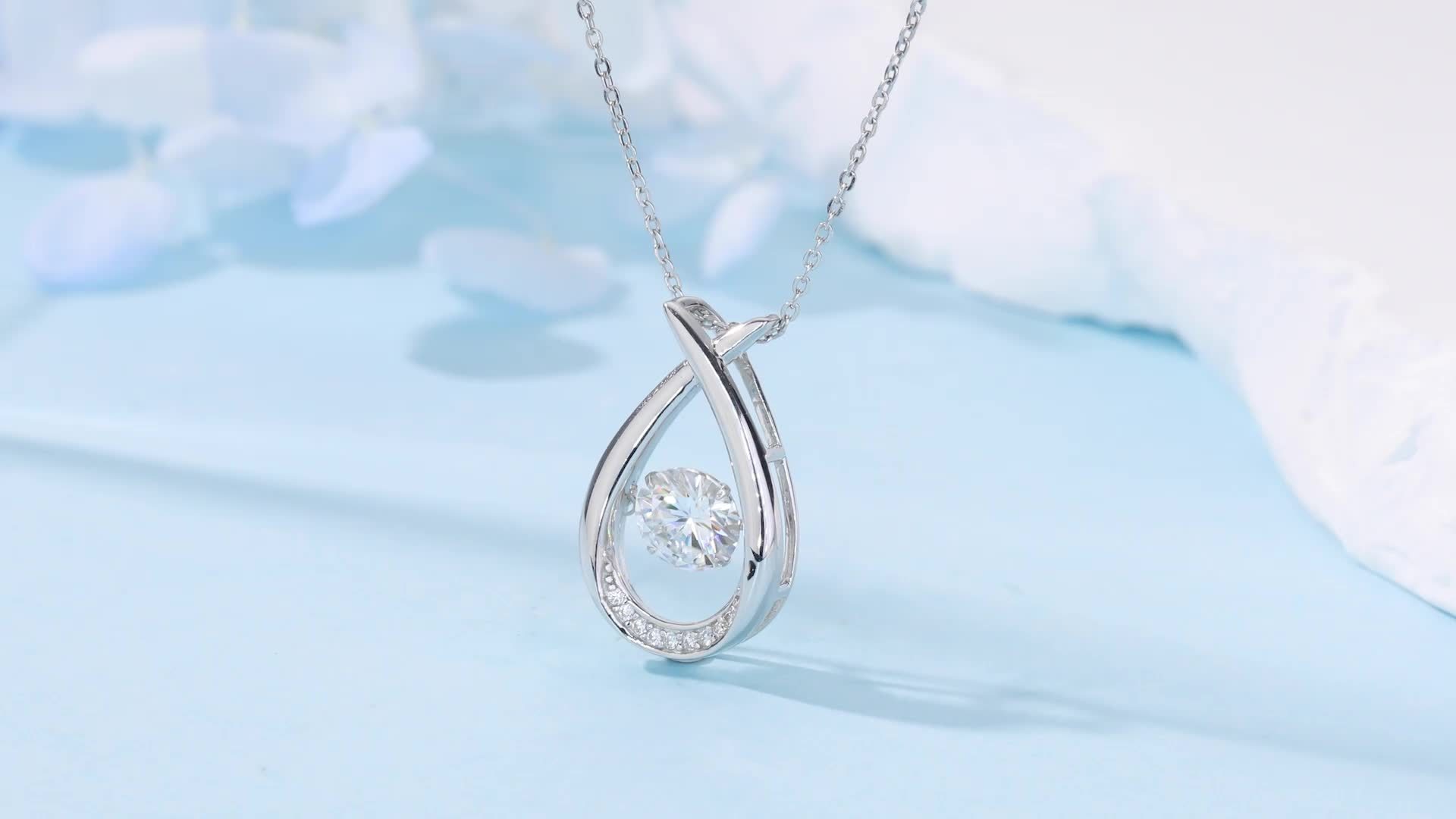 1.0CT Moissanite Necklace in 925 Sterling Silver — Elegant Gift