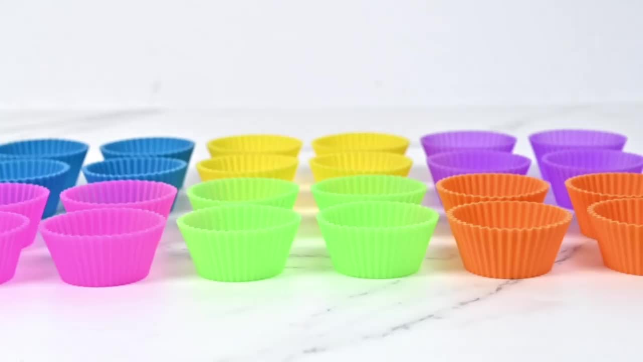 Silicone Cupcake Baking Cups, Reusable Muffin Cup Liners, 2.75 OZ Cup Cake  Molds Set Non Stick Cupcake Wrappers Cupcake Holder Cupcake Liners 12 Pack