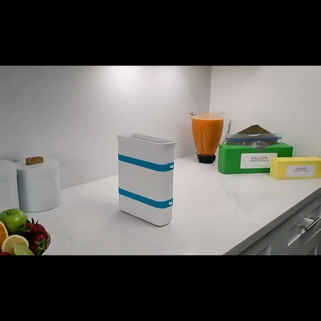 YouCopia® FreezeUp® Freezer Food Block Maker, 6 Cup, Meal Prep Bag  Container to Freeze Leftovers