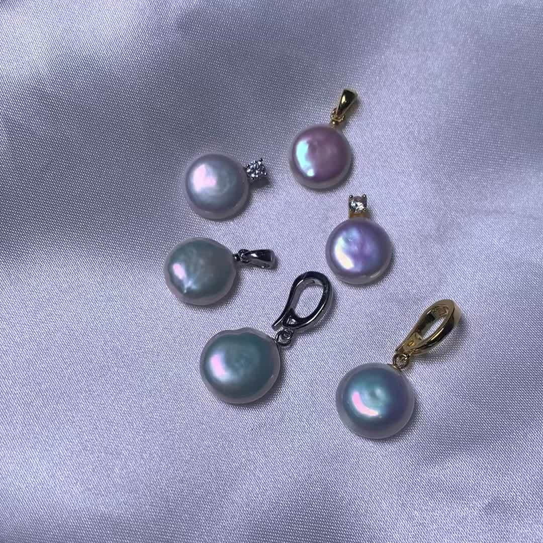 Women's Freshwater Pearl Pendant with Synthetic Zirconia — Small Gift