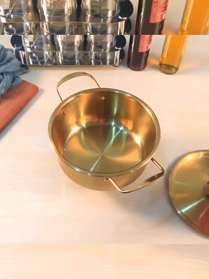 La olla de ramen original Fasta para microondas con tapa y colador