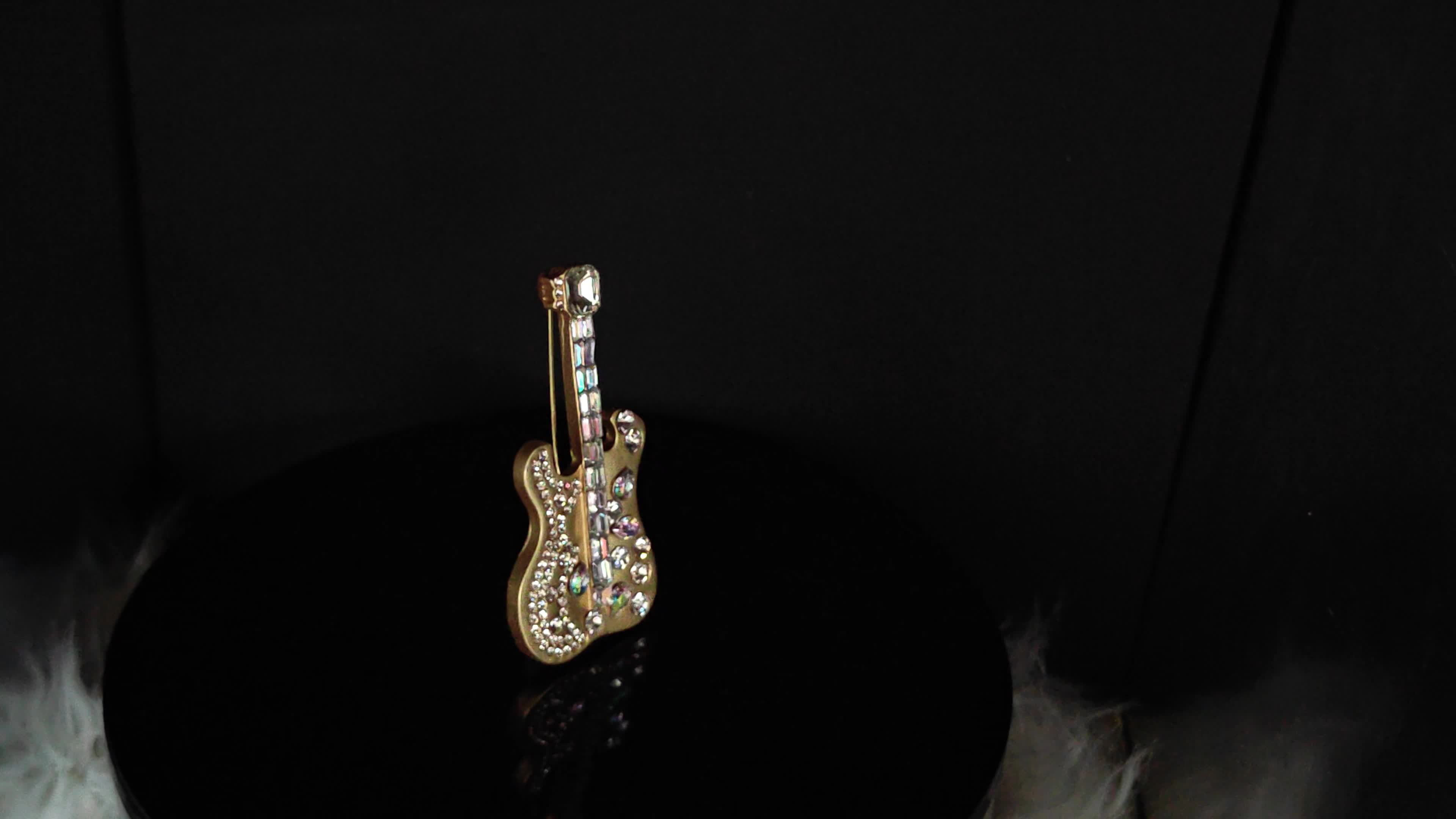 Guitar-Shaped Rhinestone Brooch, Music-Inspired Accessory