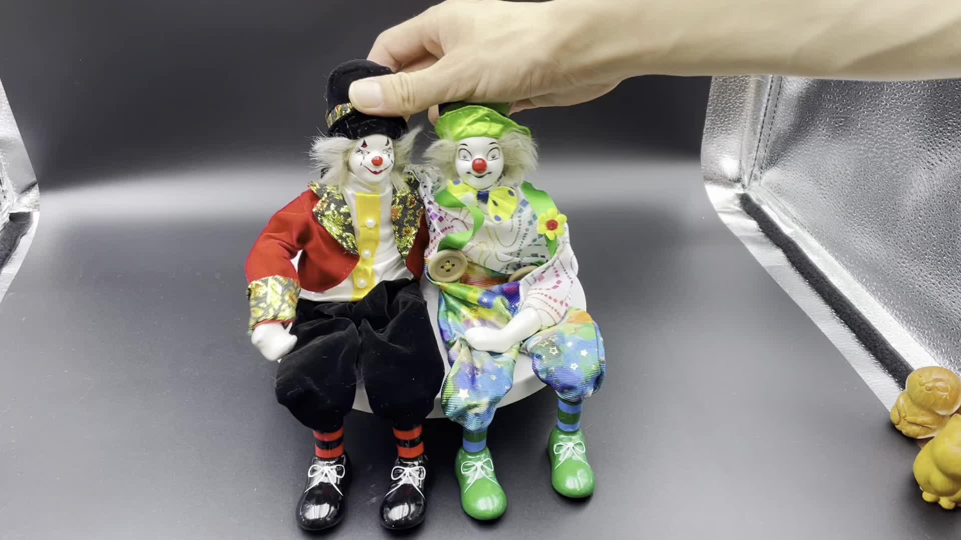 Bendable Clown Doll with Red Yellow Clothes Carnival Christmas Halloween  Toy Gift - China Customized Clown and Koln price