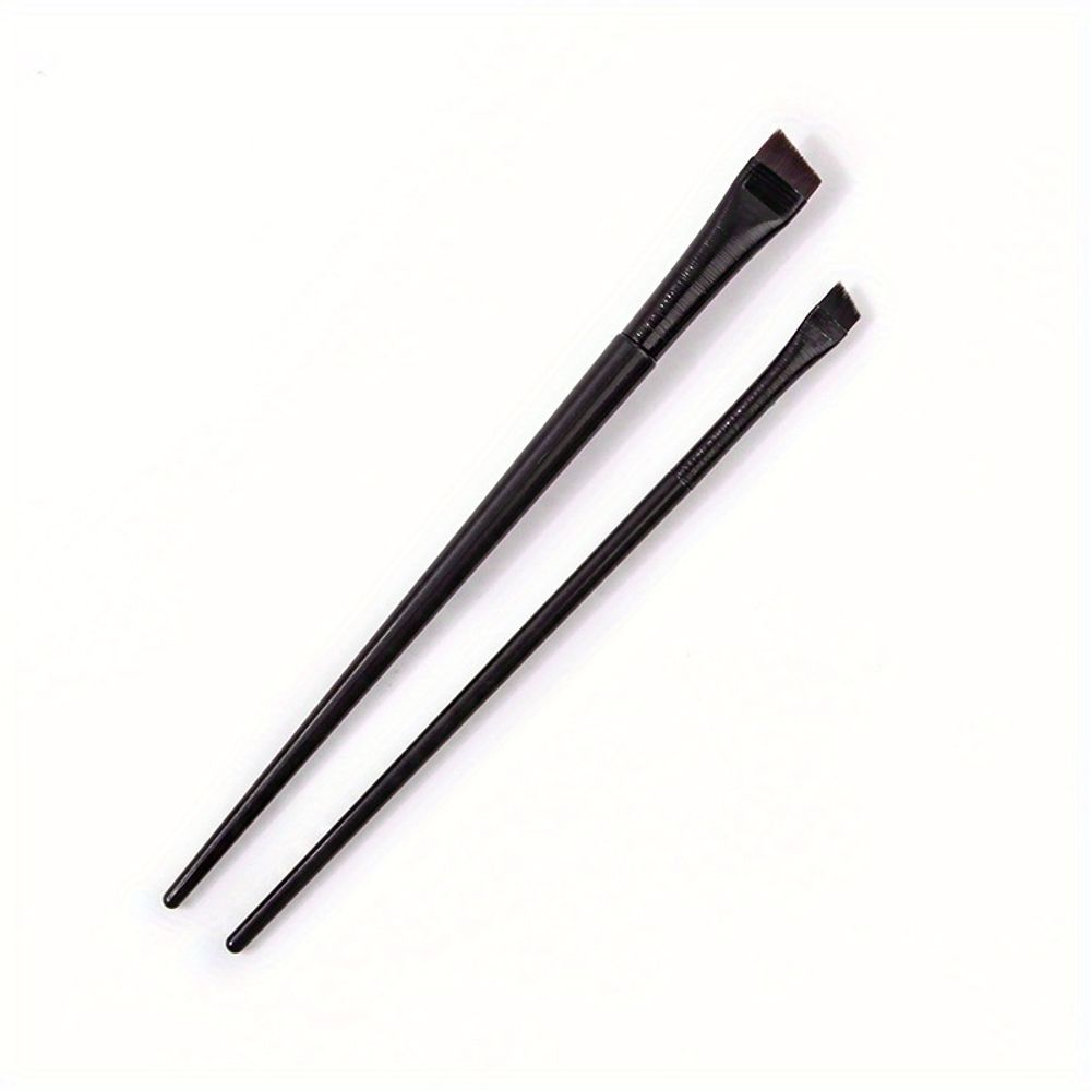 Ultra-Fine Blade Eye Liner Brush for Precise Application