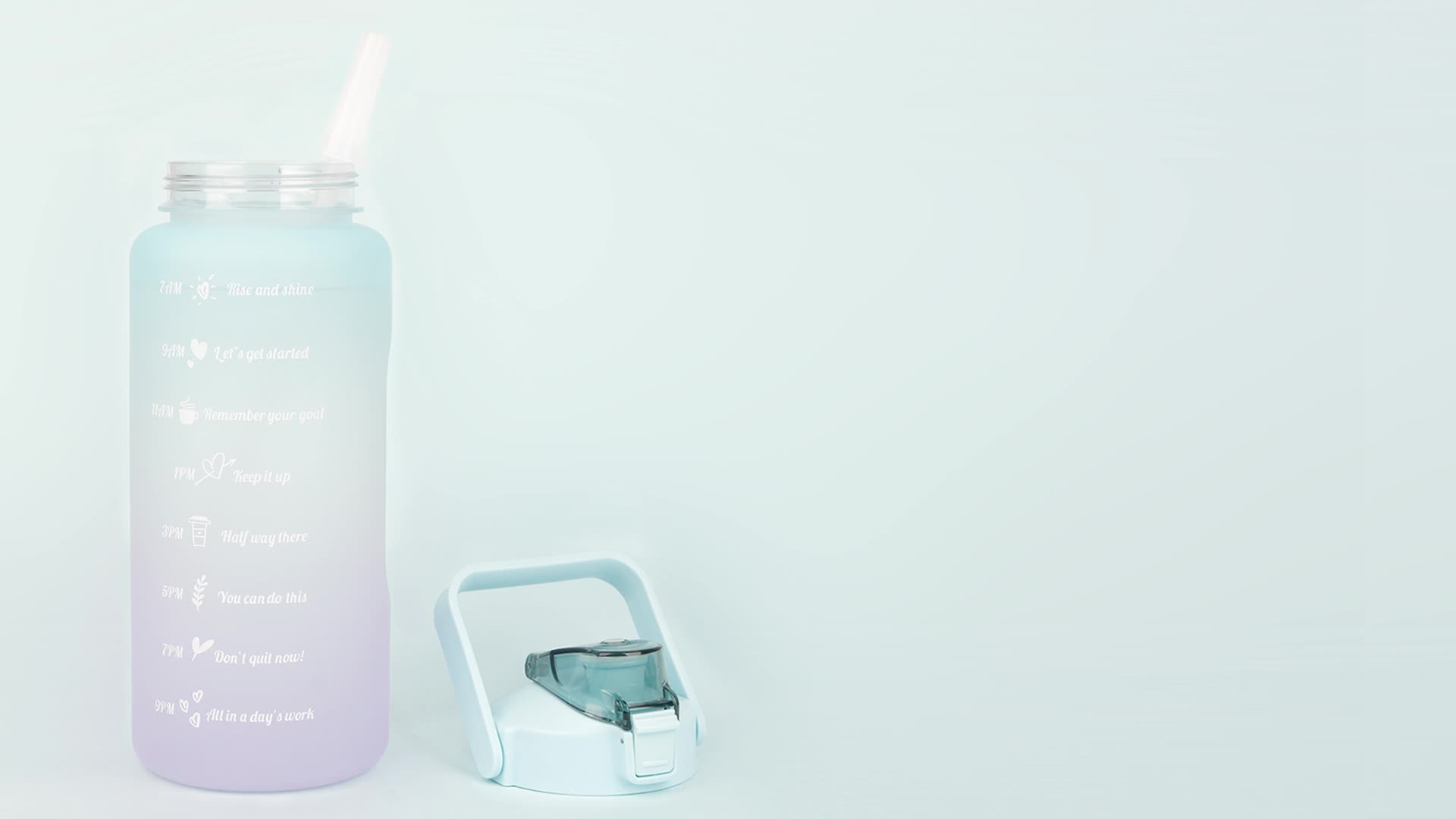  QAZW Botella de agua de 64 onzas / 2 litros con marcador de  tiempo motivacional/filtro extraíble, jarra de agua de tritrán a prueba de  fugas, sin BPA, boca ancha para garantizar