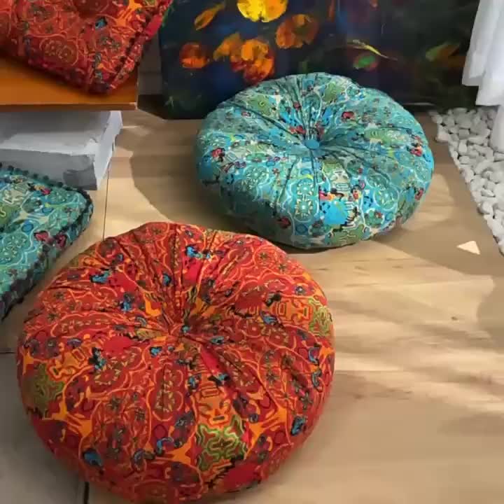 モロッコのヴィンテージプフ15 フロアクッション レッド イエロー