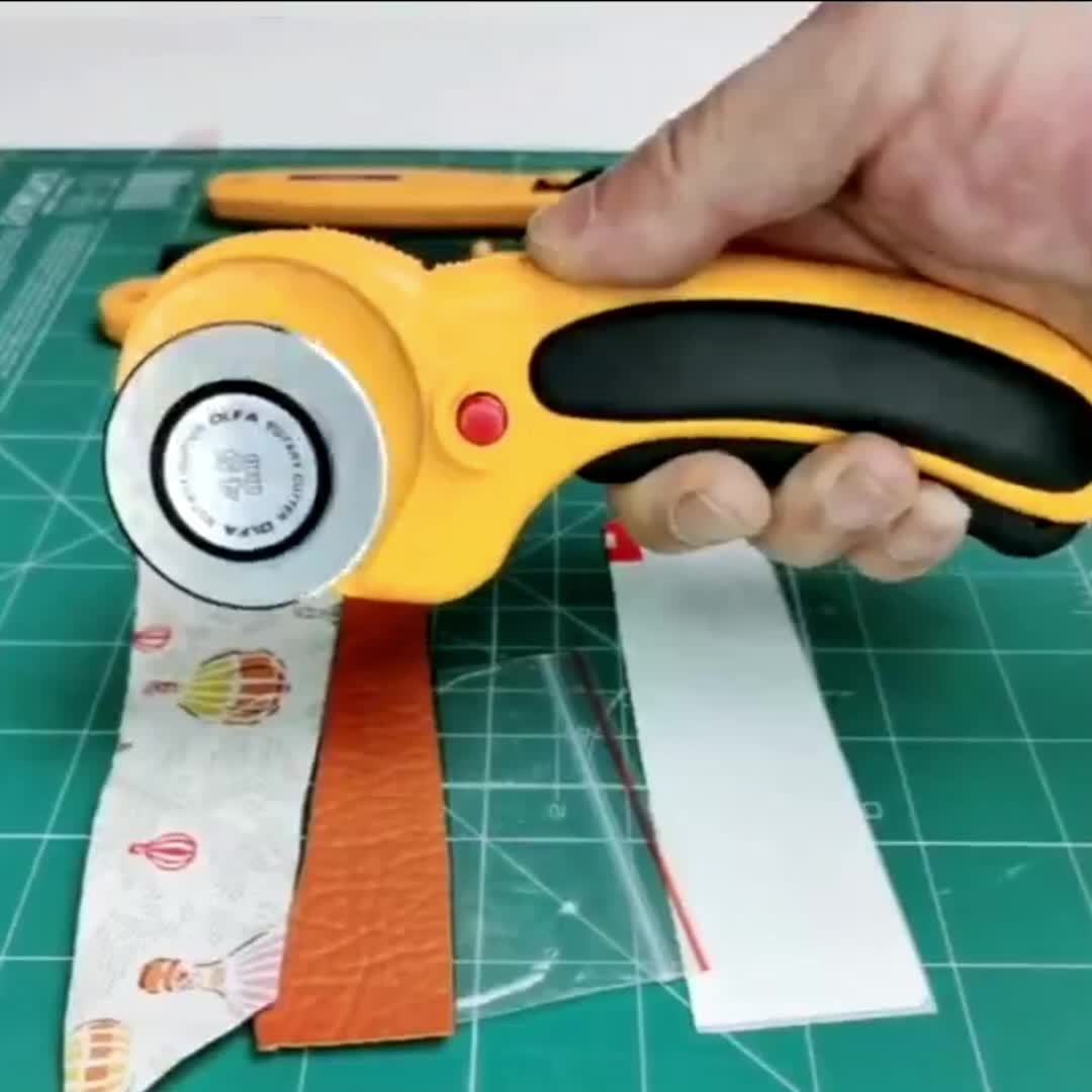 Olfa Ergonomic 45mm Rotary Cutter - Fabric Quilting Crafts 6.5