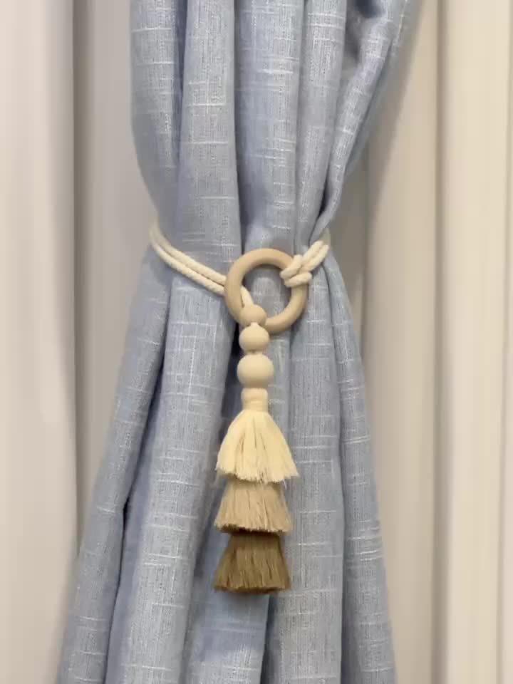 2pcs, Anneau de rideau en bois avec pompon, Style bohème, Anneau de rideau en fil de luxe léger haut de gamme, 2 pièces par paquet