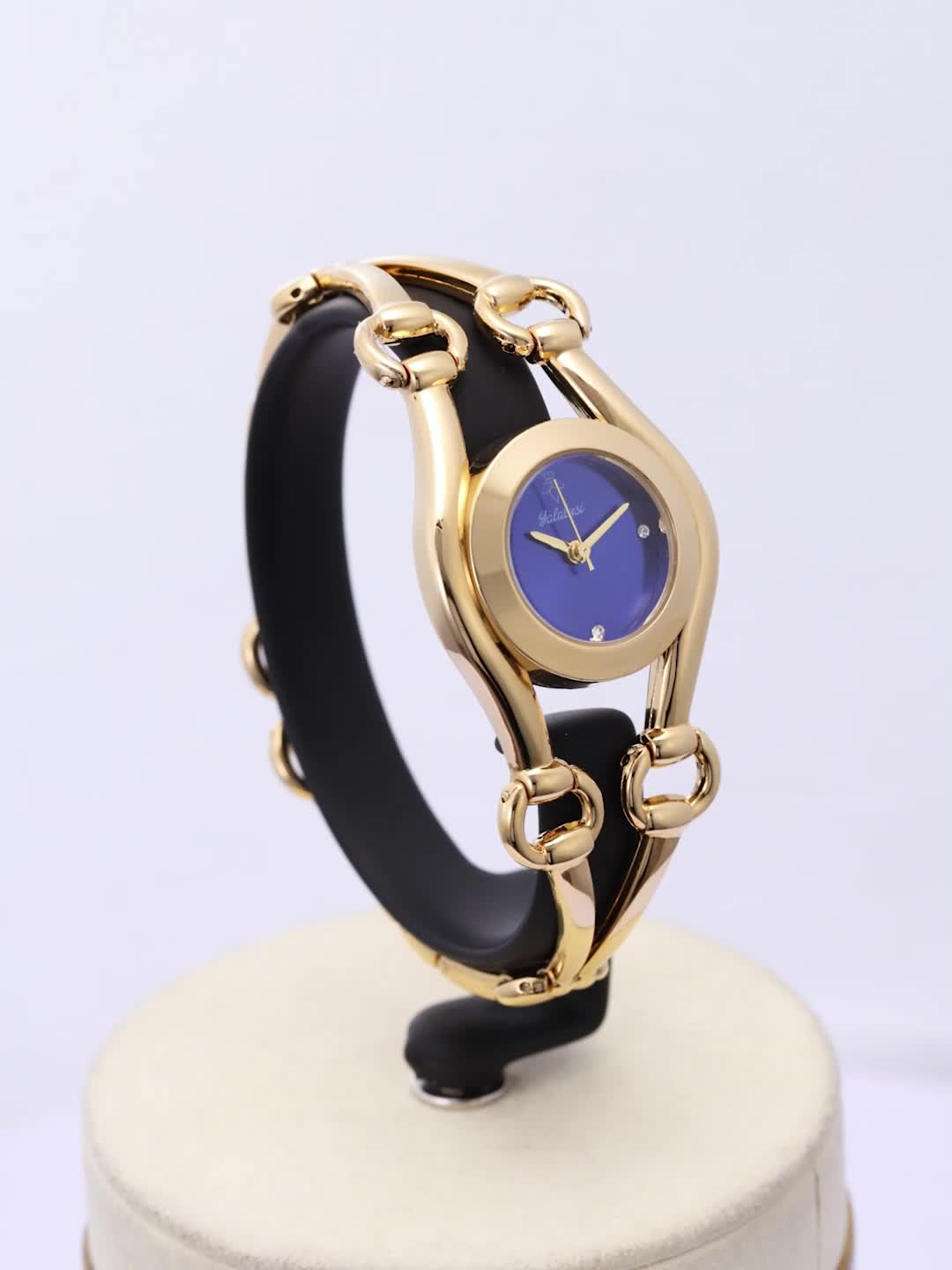 Fast track best sale watch for women