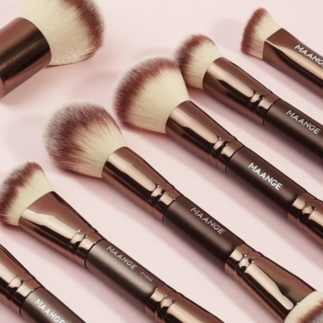 MAANGE 31pcs Professional Makeup Set with Brushes, Travel Easy Carrying