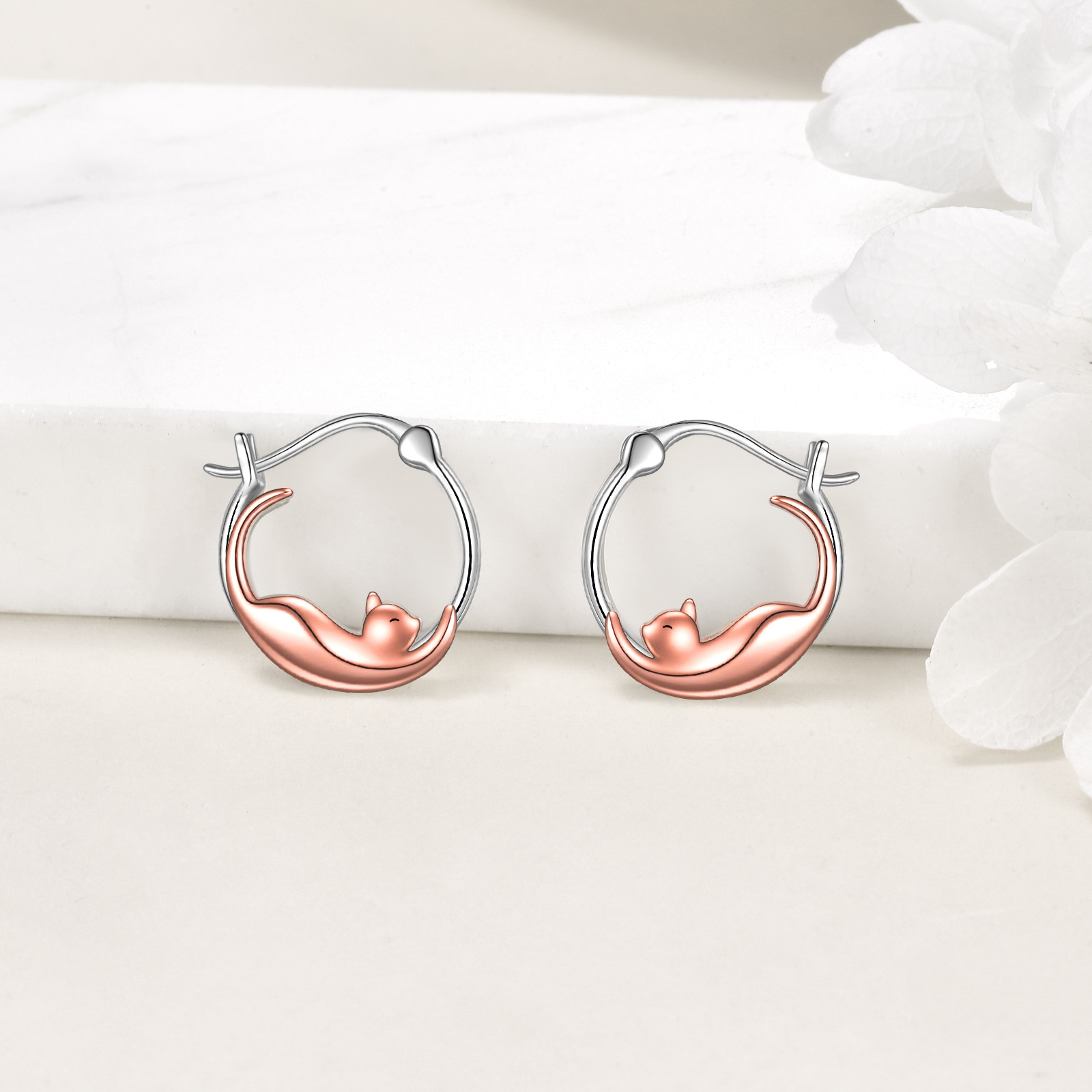 Women's 925 Sterling Silver Cat Huggie Hoop Earrings, Cute Design