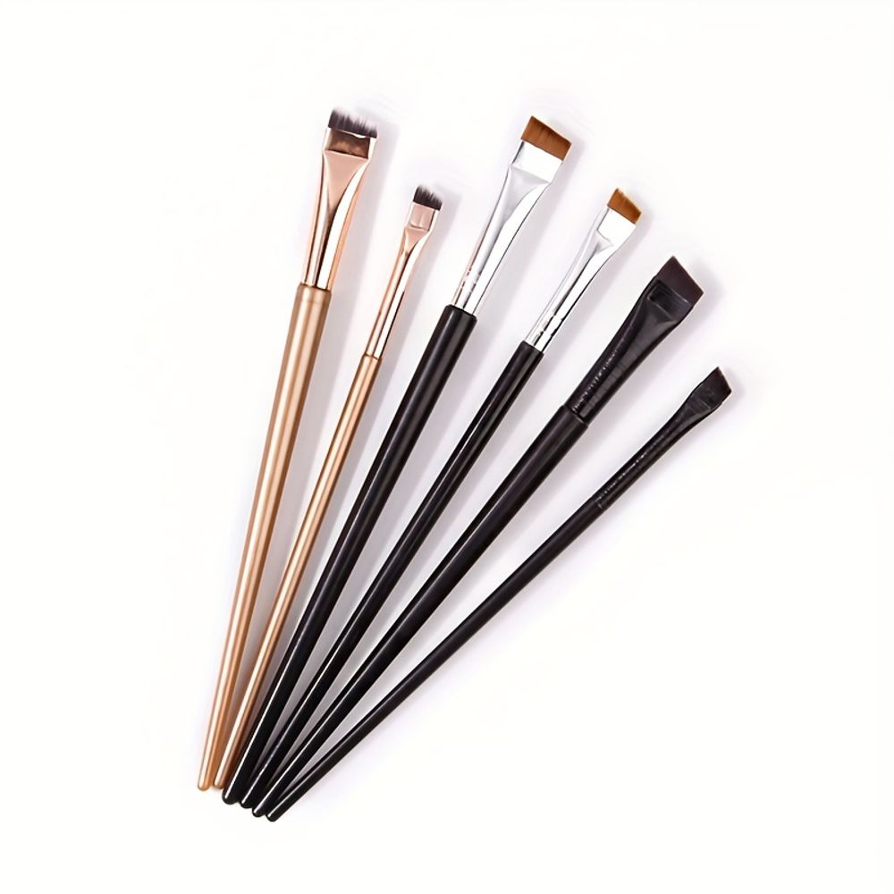 Ultra-Fine Blade Eye Liner Brush for Precise Application