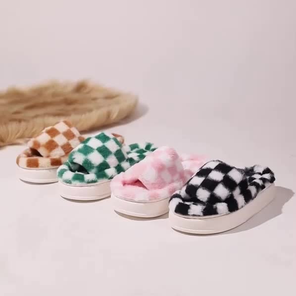 Slippers Pink Checkered