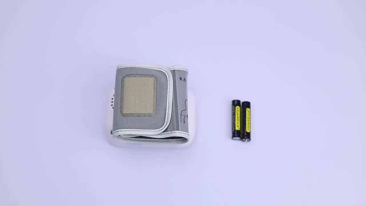 Wrist-type Blood Pressure Monitor, One-touch Measurement, Large LCD Display, Voice Prompts, Dual-user Memory, Lightweight And Portable, Specially Designed For Middle-aged And Elderly Users, Includes Cuff, Storage Pouch And Batteries. - Image 9