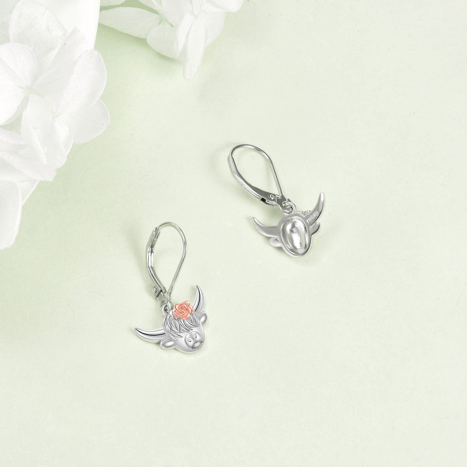 Highland Cow Dangling Earrings in 925 Sterling Silver