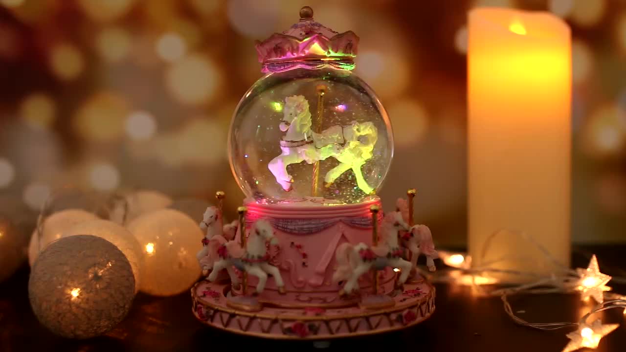 Tiffany Blue Gold Carousel Crystal Ball Music Box Birthday Valentine's Day  Christmas Exchange Gift - Shop JARLL ART Items for Display - Pinkoi
