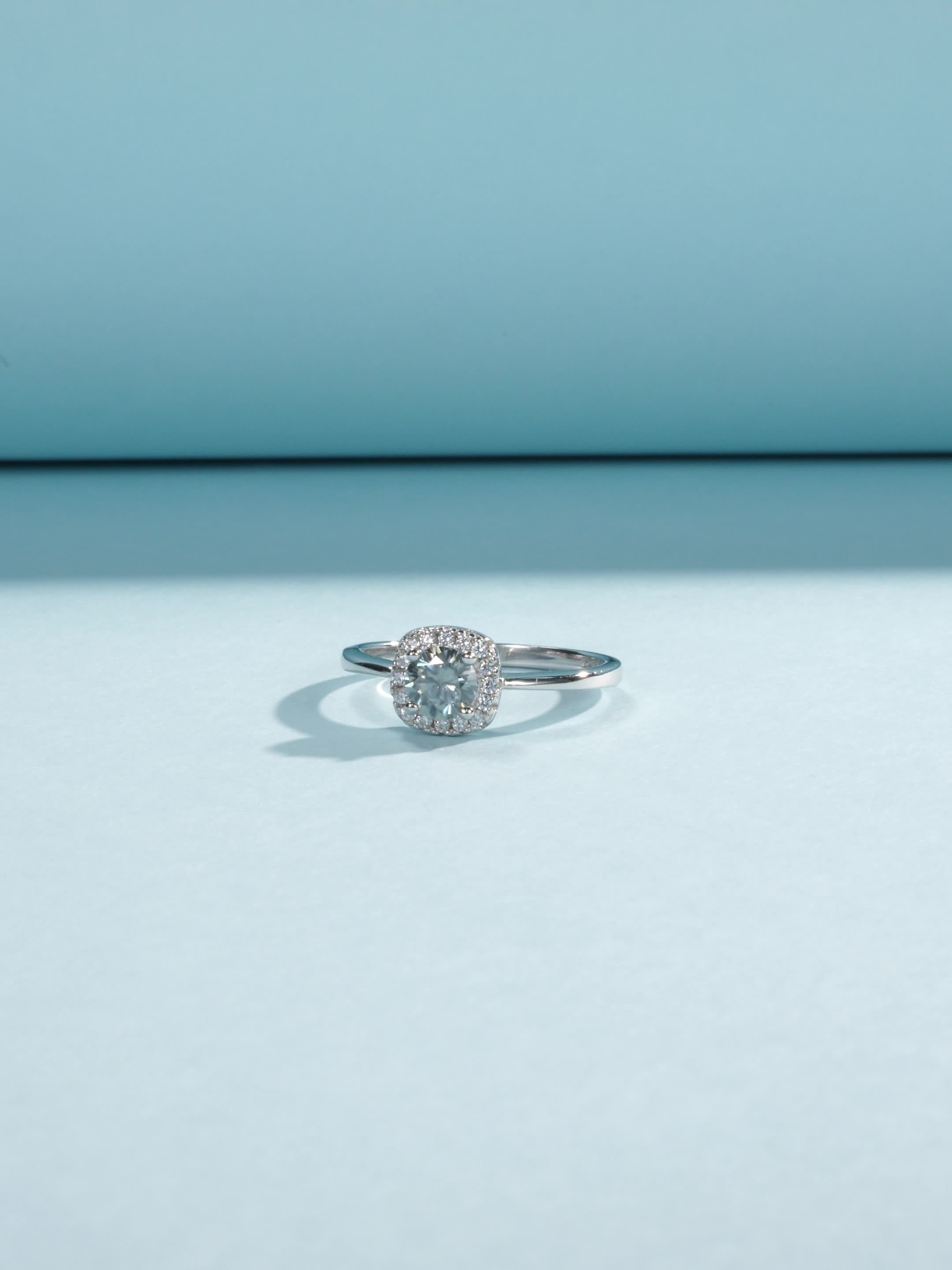 Women's 925 Sterling Silver Moissanite Square Ring — Wedding Gift