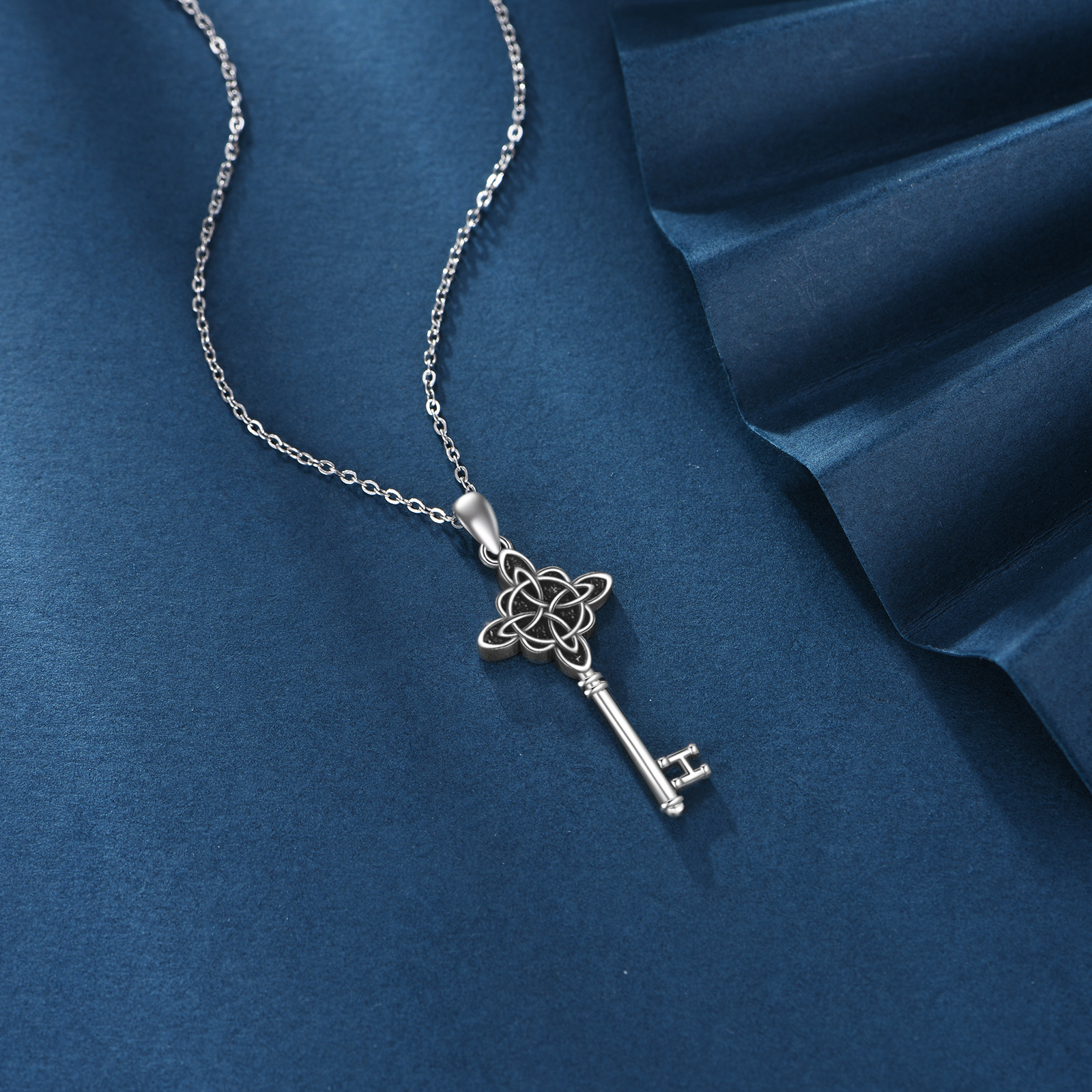 925 Sterling Silver Witches Knot Key Necklace