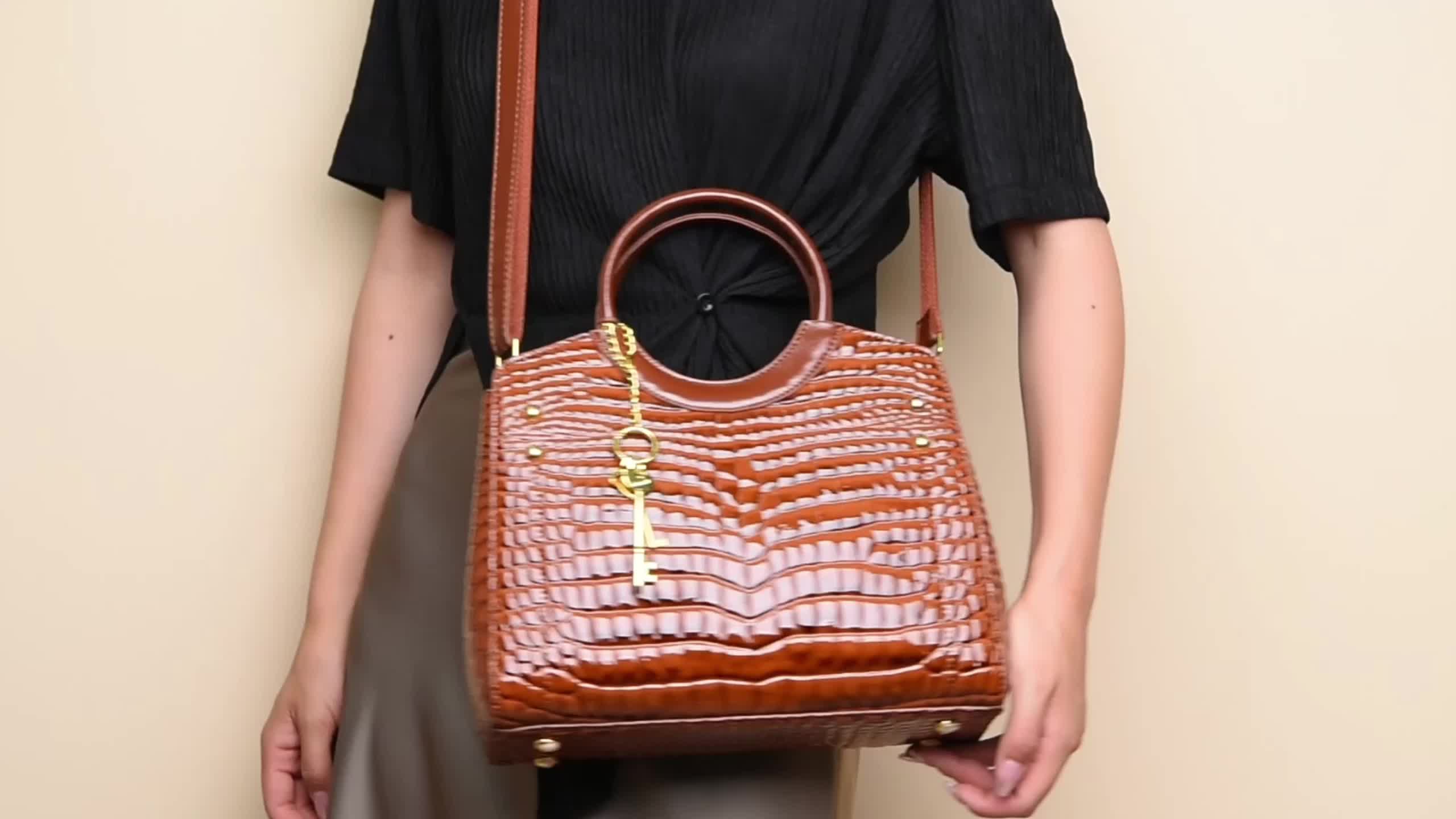 Brahmin Vintage Black & Brown Croc Embossed Leather Handbag Tote  Shoulder Bag
