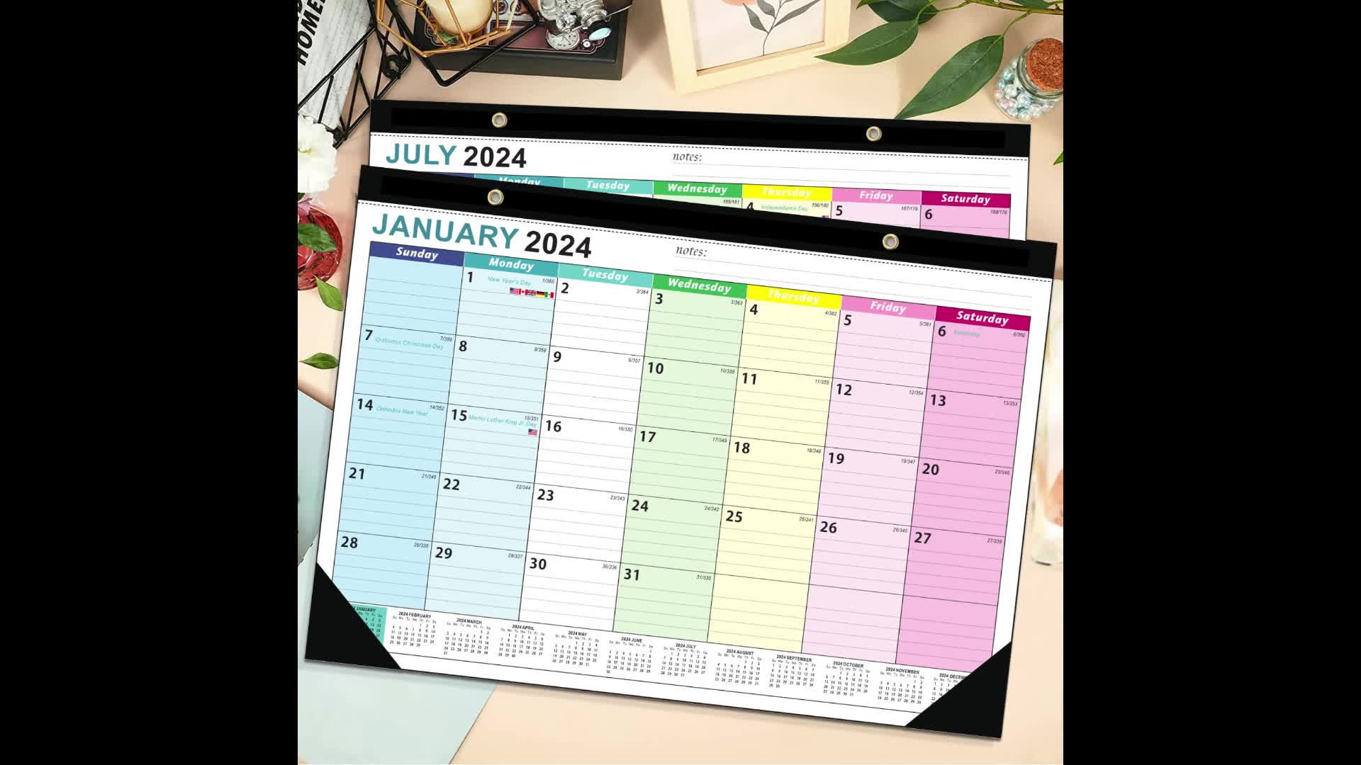 Calendrier 2024 2025, EITEYI Familial Calendrier Mural,Calendrier de Bureau  Mensuel-Janvier 2024 à Juin 2025 Planificateur Planning Mensuel Grand  Organisateur Familial : : Fournitures de bureau
