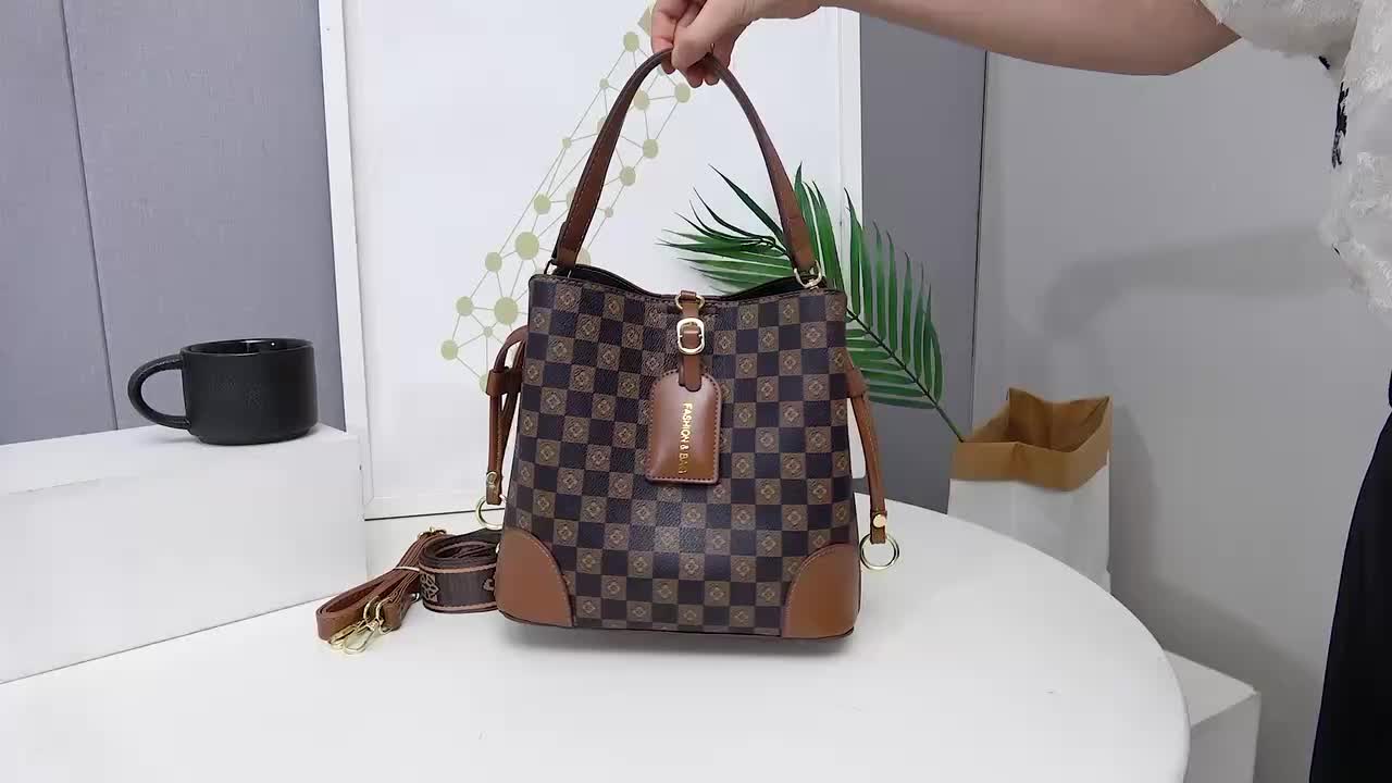 Retro Checkered Pattern Bucket Bag, Faux Leather Crossbody Bag