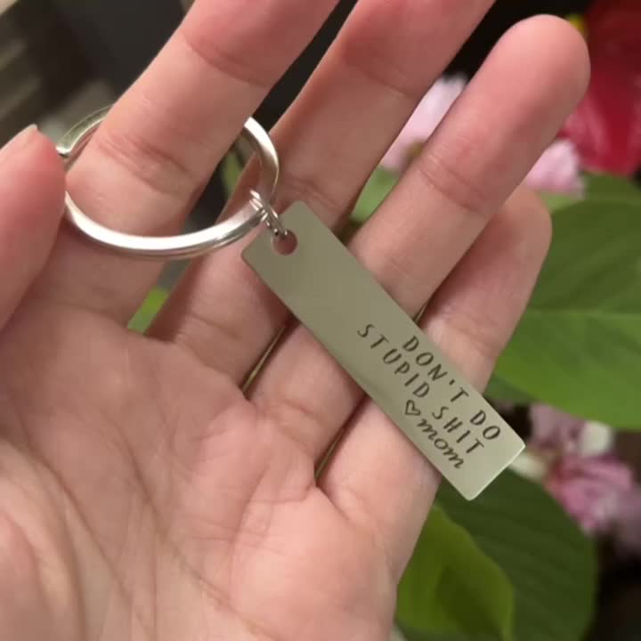  Don't Do Stupid Shit Keychain, 16th Birthday Gift, Stainless  Steel, Love Mom, Love Dad, Love Mom & Dad, Gift for Son, Gift for Daughter,  Christmas, Birthday, New Driver Gift, Adulting 