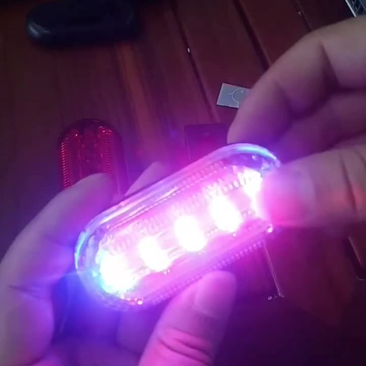 LED Red Blue Emergency Police Light with Clip USB Rechargeable Shoulder  Flashing Warning Safety Run Torch Bike Striking Light