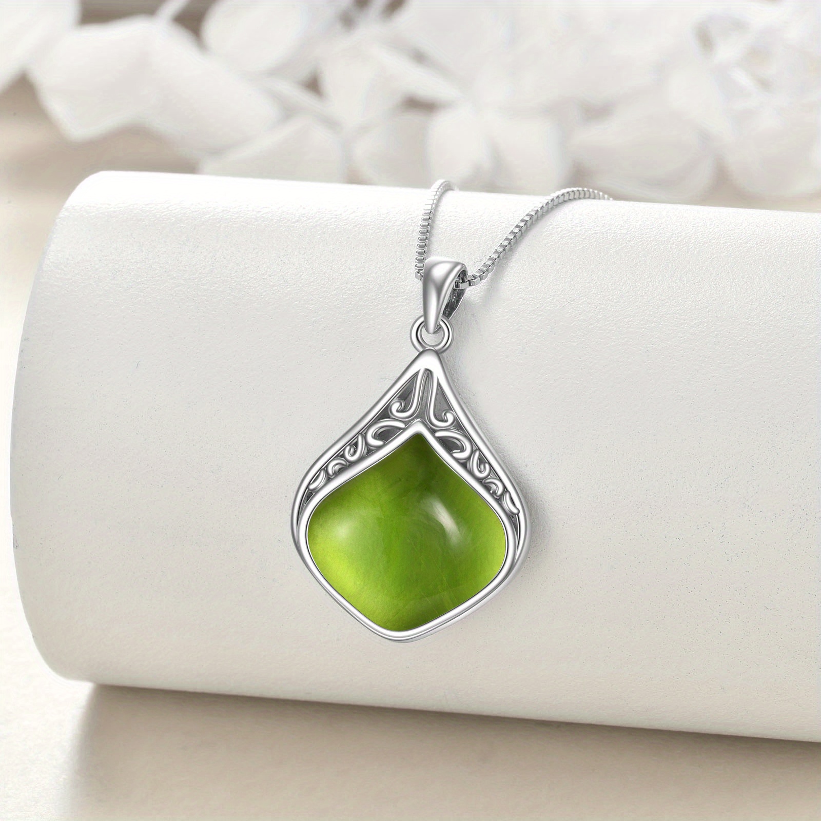 Image of 925 Sterling Silver Peridot Necklace Featuring An Pendant, Stone, Perfect As A Jewelry Gift For Women And