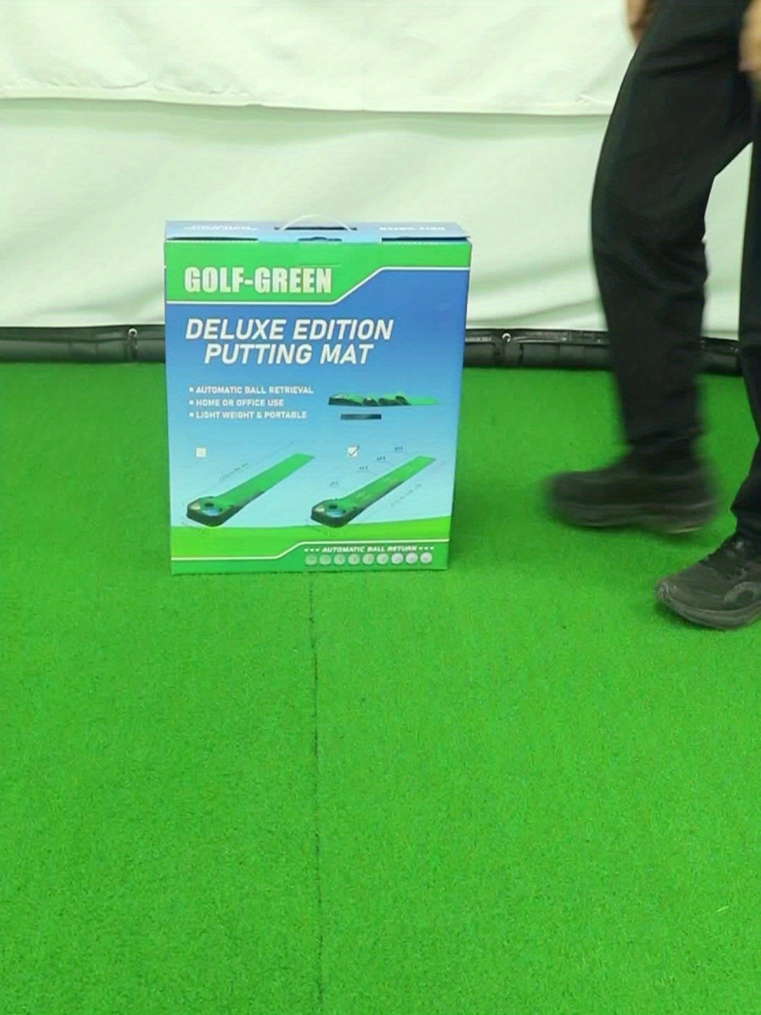 Golf Putting Mat with 3 Balls and Auto-Return Track