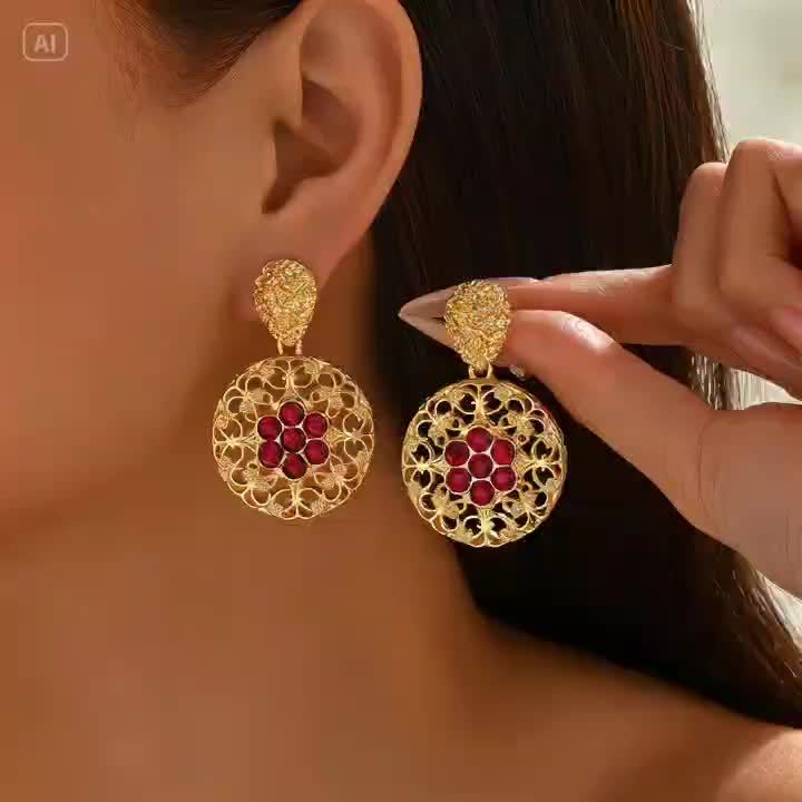 Retro Red Rhinestone Window Stud Necklace Set