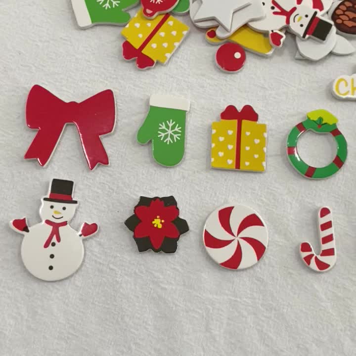 54pcs DIY Christmas Snowman Snowflake Gift Foam Stickers， Children's  Christmas Party Crafts Snowman EVA Stickers