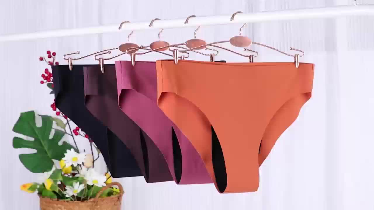 Plus Size Womens Seamless Underwear Leakproof Period Women Panties