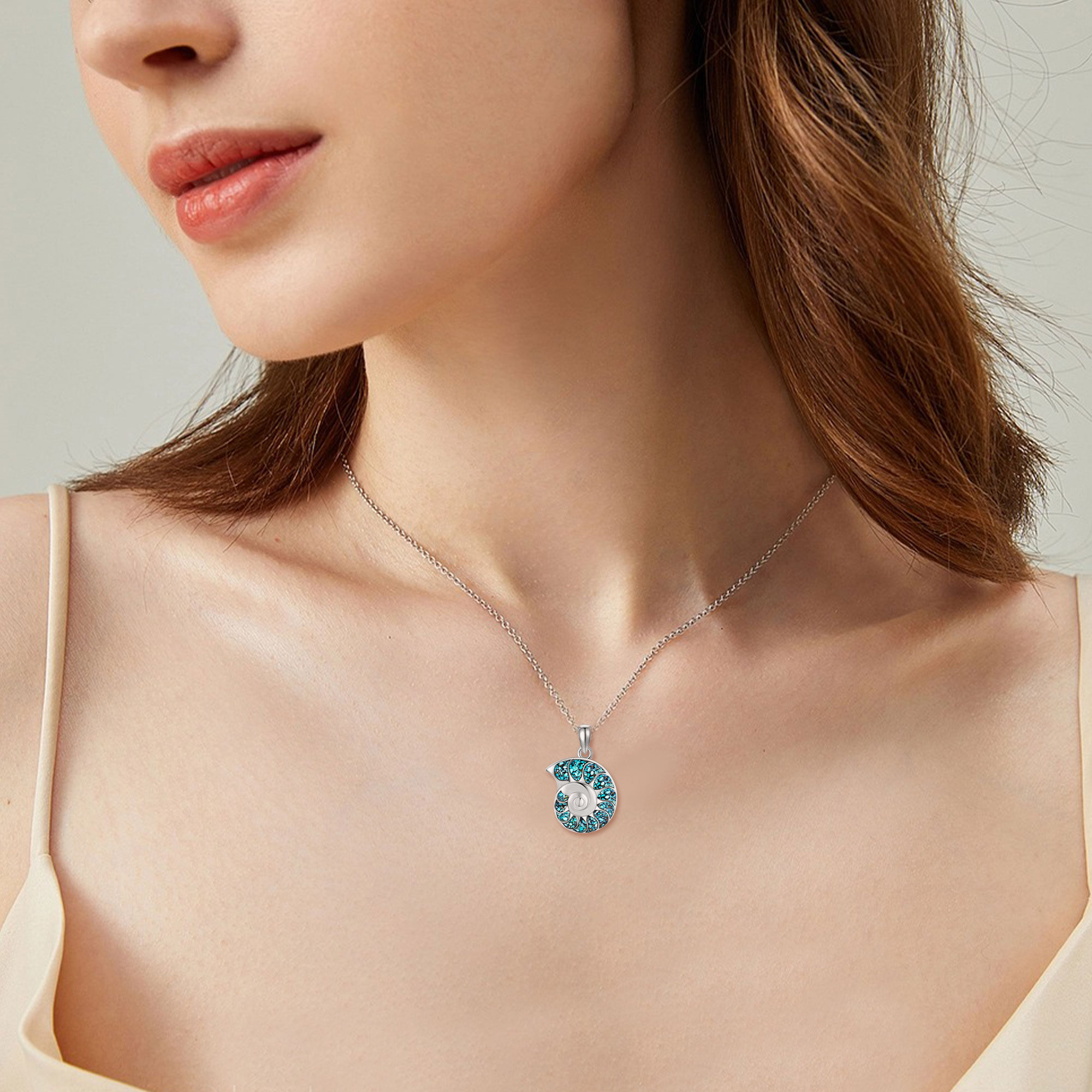 Women's 925 Sterling Silver Shell Necklace with Turquoise