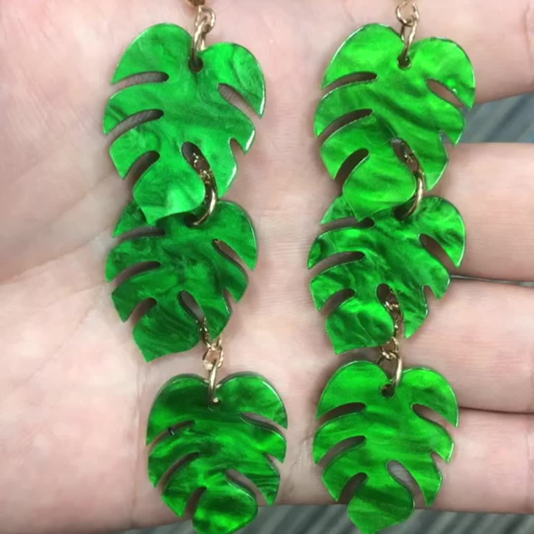 1 Pair Green Palm Leaf Dangle Earrings For Women Girls Lightweight Resin  Tropical Green Plant Charms Drop Hook Stud Earring Fashion Cute Festival  Orna