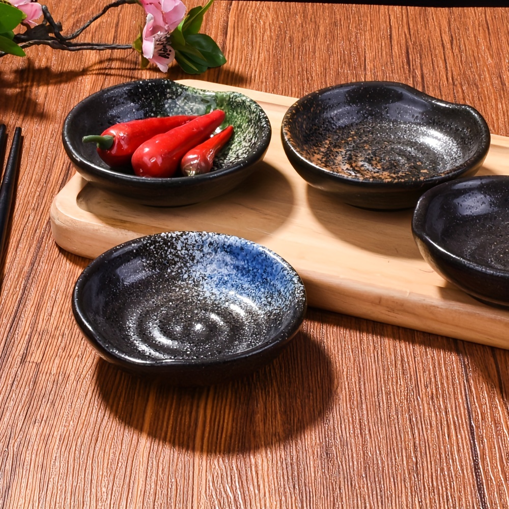 

Ensemble de 4 bols à sauce soja japonais, bols à sushi en céramique, ensemble de bols à trempette en porcelaine, bols miniatures pour assaisonnement, sushi, ketchup, apéritif, ustensiles de cuisine