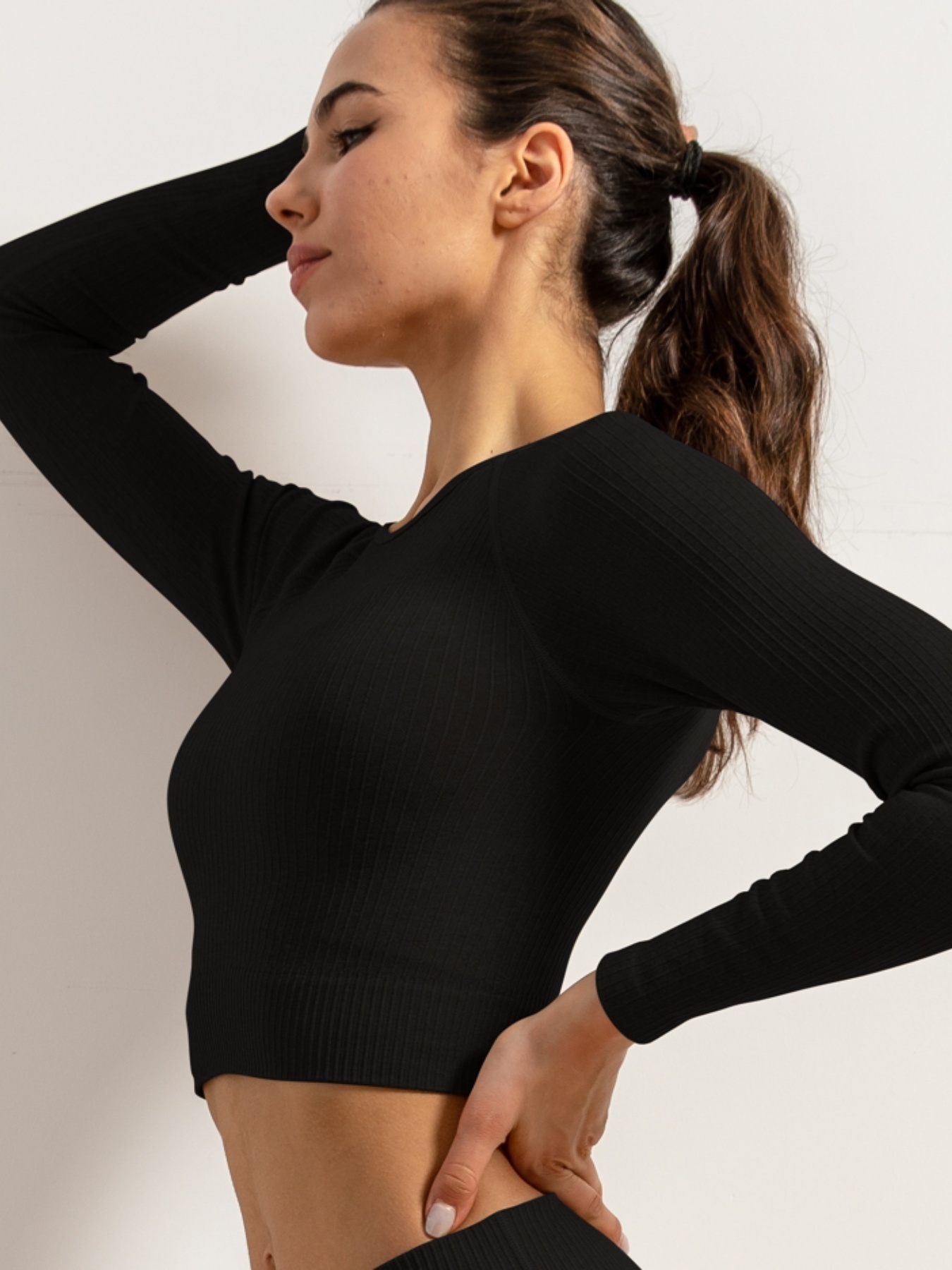 Athlete Seamless Workout Long Sleeve Top - Black