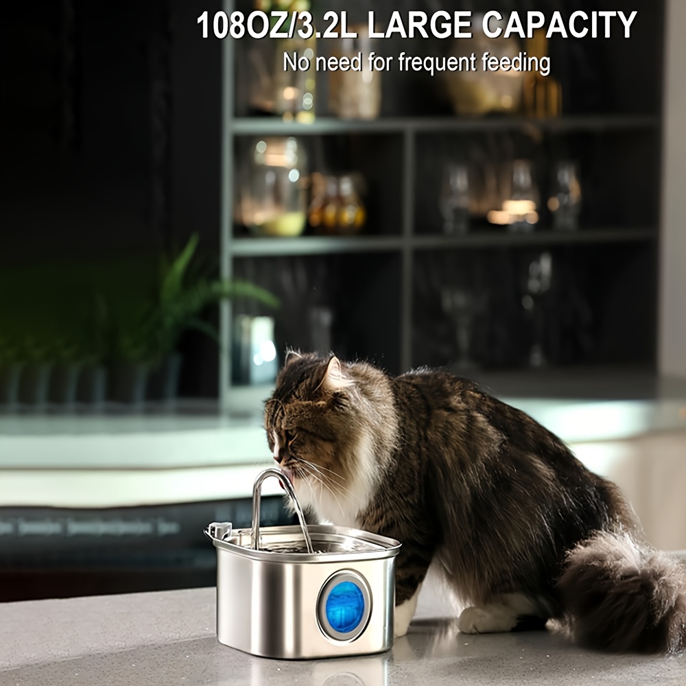 Water feeder outlet for cats