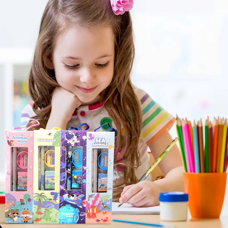 Regalos Cumpleaños niños colegio, 30 Cajas Lápices colores Variados Con  Sacapuntas. Caja Lápices regalos cumpleaños infantiles, 6 Colores por caja regalo  cumpleaños. : : Oficina y papelería