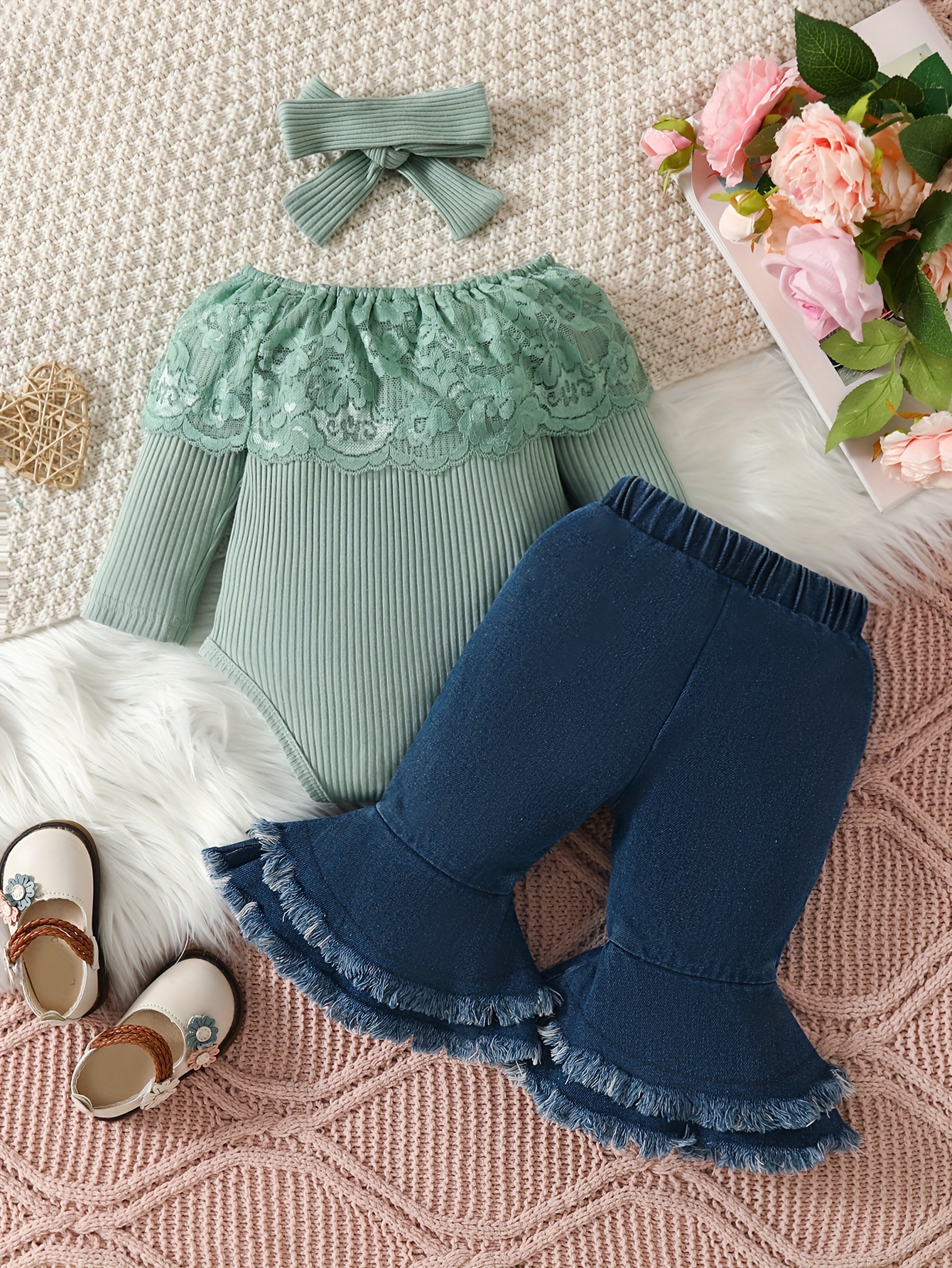 spring and autumn girls outfit featuring a ribbed lace onesie and fringed flared jeans a two piece set for infants and toddlers for outdoor Product details 19