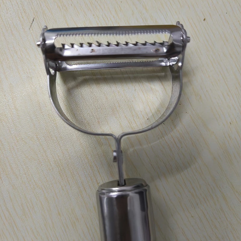 Silver Stainless Steel Vegetable Peeler, For Kitchen, Grater